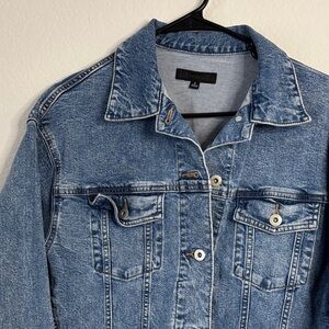 Uniqlo Light Blue Jean Jacket for Women